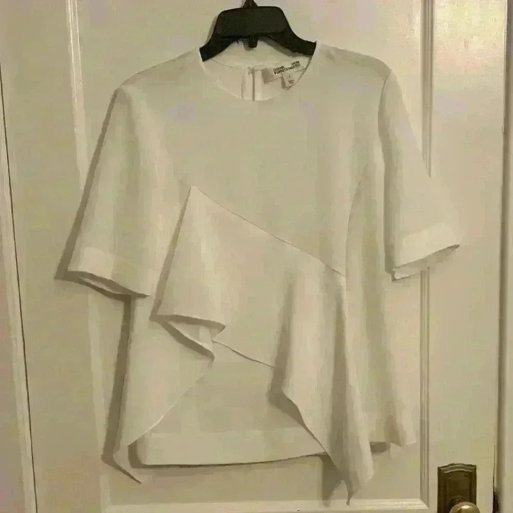 DVF Diane Von Fürstenberg Short-Sleeve Ruffle-Front Blouse, women’s size 4